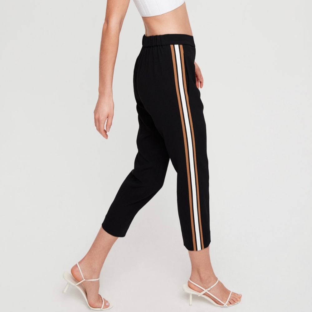 Babaton • 4 • Conan Crepe Cropped Pant